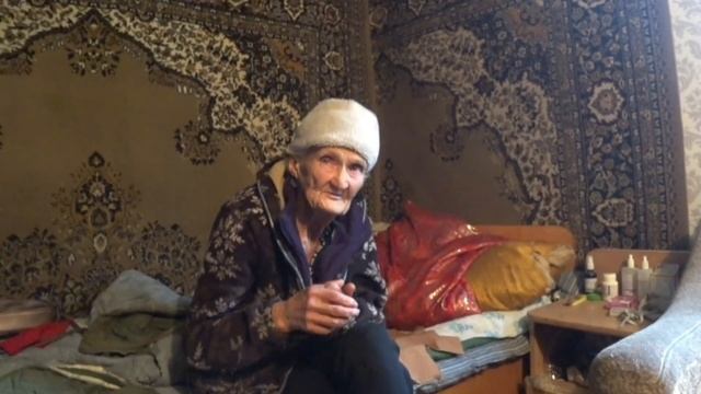 АННУШКА РЕШИЛА ИЗМЕНИТЬСЯ?ПРОВЕРИЛ ВШЕЙ У БАБУШКЕ ОЧЕНЬ ДАВНО НЕ МЫЛАСЬ?ГРЯЗНУЛИ ТОЖЕ ЛЮДИ смотреть онлайн