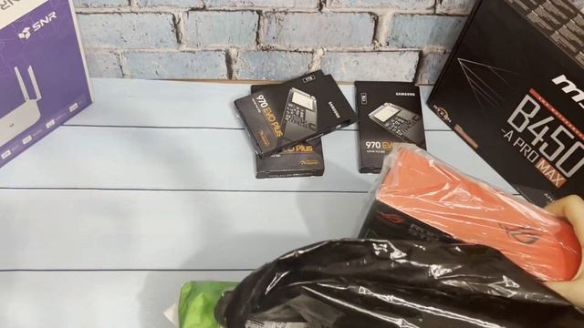 Распаковка товара из США. Неимоверная мощь за 355 долларов. Intel Core i7 12700K за даром. смотреть онлайн