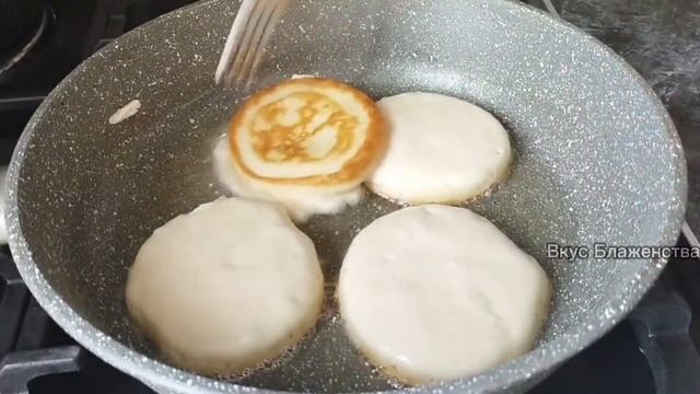 У Вас Есть Кефир? Срочно готовьте этот рецепт!Вкусный завтрак.Перекус на скорую руку. смотреть онлайн