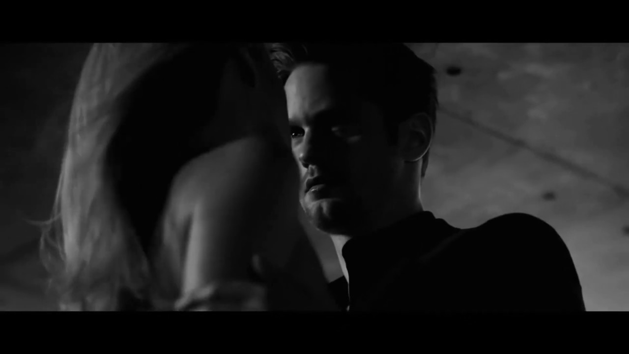 Emma Hewitt - Crucify (Unofficial Video) смотреть онлайн