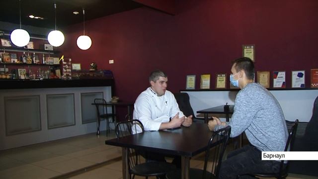 Барнаульский шеф-повар приготовил бесплатный обед для врачей ковидного госпиталя смотреть онлайн