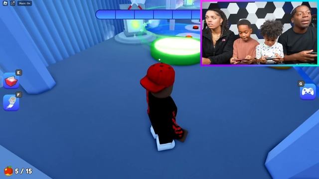 ESCAPE EVIL LUNCH LADY ROBLOX OBBY | The Prince Family Clubhouse смотреть онлайн
