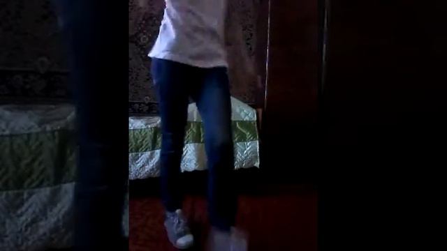 мокрая девочка