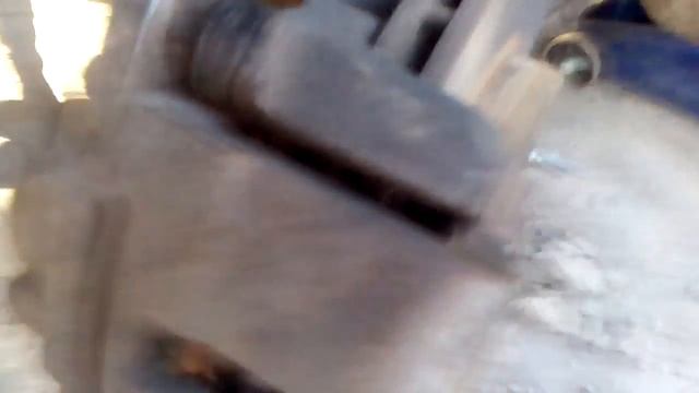Повело передний тормозной диск я вам помогу очень простой способ смотреть онлайн