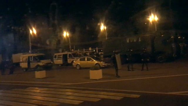 Центр Гомеля полон милиции и ОМОНа смотреть онлайн