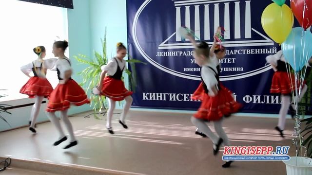 ЭКСКЛЮЗИВ: вручение дипломов в ЛГУ Кингисеппа. Мило и душевно. KINGISEPP.RU