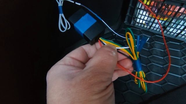 HYUNDAI ELANTRA AD. Устанавливаю LED- спойлер с AliExpress. смотреть онлайн