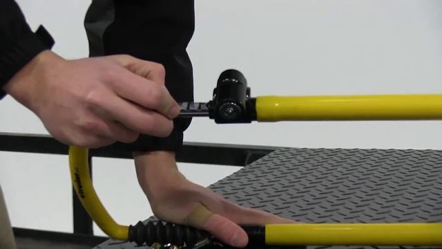 etrailer | The Club Extra Large Utility Lock Review смотреть онлайн