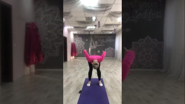ATHLETIC STRETCH смотреть онлайн