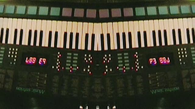 Yamaha PSS 780 Synthwave, custom drum pattern and custom FM sounds, смотреть онлайн