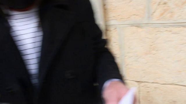 Это Израиль. На могиле Богородицы. смотреть онлайн