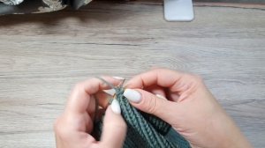 МК Шапка Луковка с отворотом. Пряжа Ализе Лана Голд. Идеальная шапка за 200 рублей.