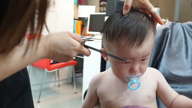 #korea Новая причёска Джуна. Кафе онни. День с нами. смотреть онлайн