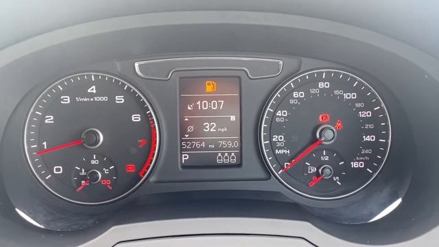 Audi Q3 2.0 TFSI Black Edition S Tronic quattro (s/s) 5dr смотреть онлайн