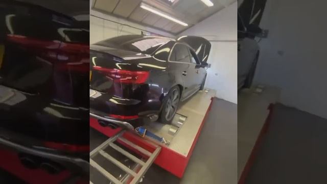 ?2017 Audi B9 S4 SA Tuning Stage 1? ??Check out the gains in the vide we acheive regul смотреть онлайн
