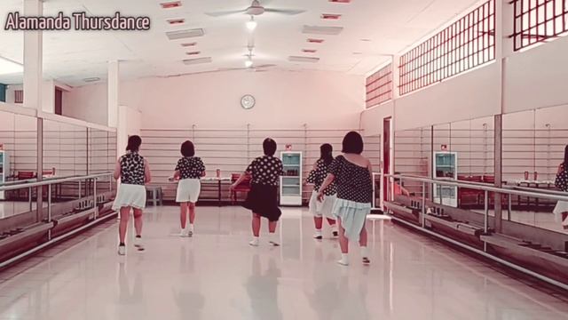 Line Dance - EZ On Me Bachata - (Shirley Bang, Penny Tan & Adeline Cheng) смотреть онлайн