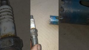 как выкрутить свечи крайслер если не лезет ключ??! крайслер 2.4EDZ