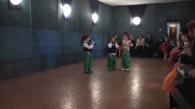Поздравление танцы смотреть онлайн