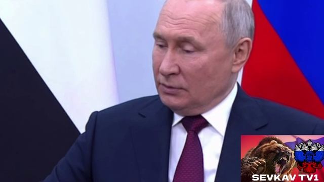 ПУТИН В.В. начал работу на ПМЭФ с переговоров президентом ОАЭ Мухаммедом Бен Заидом Аль Нахайяном. смотреть онлайн