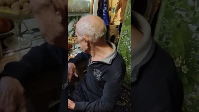 Владимир Васильевич в гости#shortvideo #ютубер #а4 #рекомендации #рек #реклама #топ #белгород смотреть онлайн