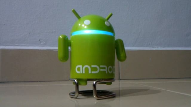 Android mini collectibles - mp3 & fm radio player смотреть онлайн