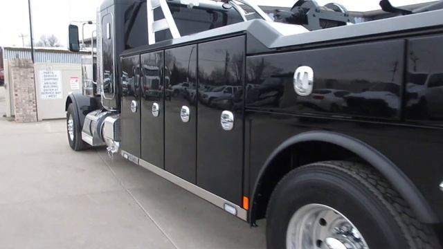 2020 Peterbilt 389 36" Sleeper With Century 5130 смотреть онлайн