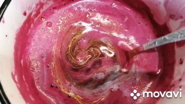 ПАСХА ? ОКРАШИВАЮ ЯЙЦА СВЁКЛОЙ ? РОЗОВЫЕ ЯЙЦА НА ПАСХУ ? смотреть онлайн