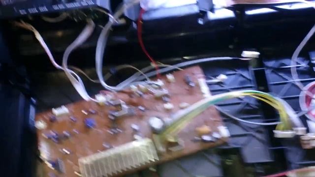 Китайская магнитола. Ужасная в разборе и ремонте, не берите такие. смотреть онлайн