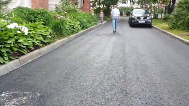 Асфальтирование двора на ул. Чебышевская, 6/12 смотреть онлайн