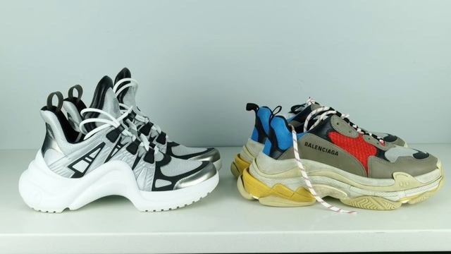 Louis Vuitton Archlight vs. Balenciaga Triple S Trainers Comparison #dadshoe trend смотреть онлайн