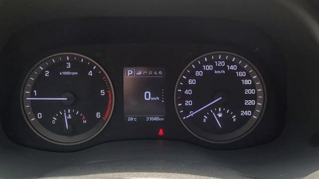 2018 HYUNDAI ALL NEW TUCSON 2000cc Diesel 2WD White Color