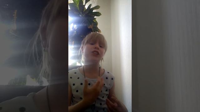 Елена Ваенга"Желаю" поёт Мисс Настя ШОК 9 лет смотреть онлайн