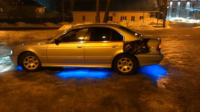 подсведка днищя на бмв е 39 смотреть онлайн