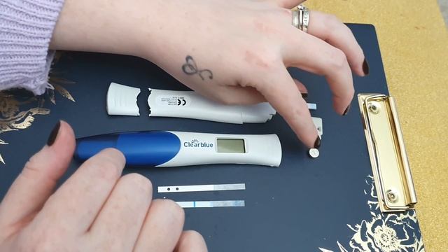 Inside a Digital Pregnancy test | ClearBlue | 2 Lines? | Mama-T смотреть онлайн