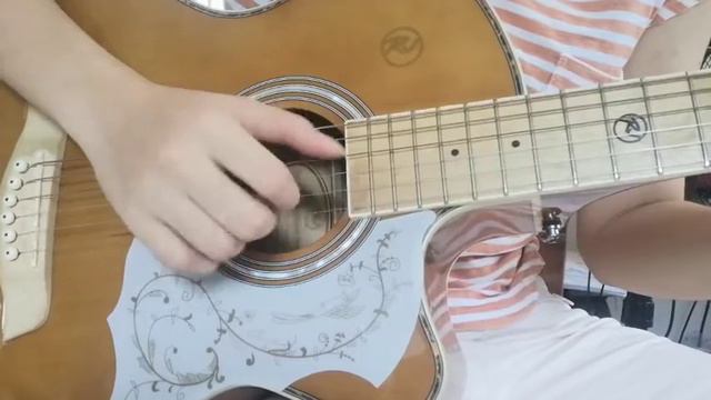 (Jason Mraz) I'm Yours | Fingerstyle Guitar Cover | Jasmin Erika Madayag смотреть онлайн