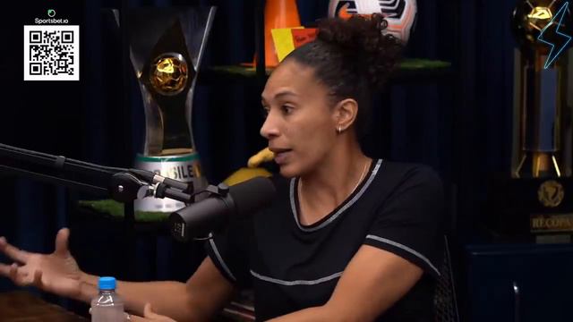 QUAL FOI A MELHOR EPOCA DAS OLIMPIADA - ALINE PELLEGRINO | Ultra Cortes Podcast смотреть онлайн