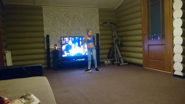 Супер танец!!!! Полина жжет!!! смотреть онлайн