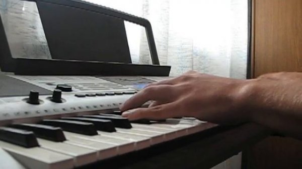 Титаник на синтезаторе