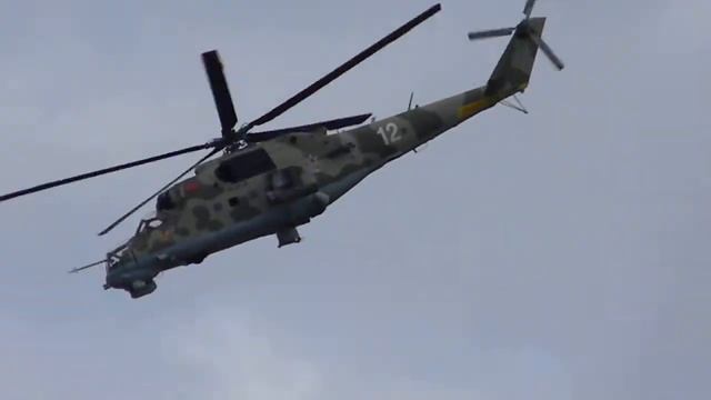 Пилотаж МИ24. г.ЛИДА 100летие аэродрома.