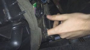 Замена салонного фильтра Fiat Albea kabin filtresinin değiştirilmesi