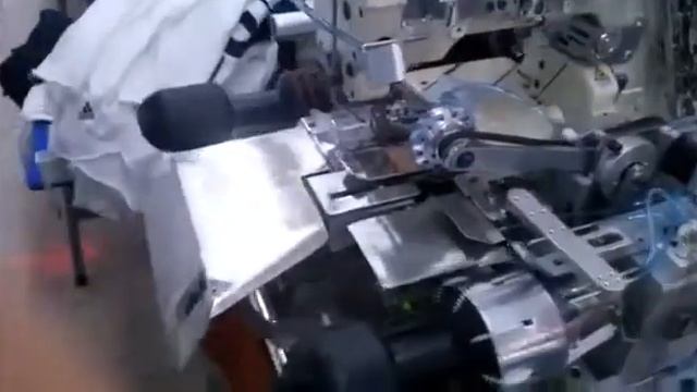 Rambo RM-1278 Автоматическая плоскошовная машина для подгибки края по кругу смотреть онлайн