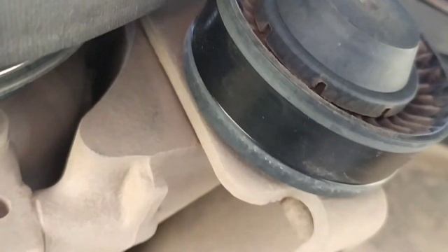 Замена ремня генератора на Шеви Нива с кондиционером. смотреть онлайн