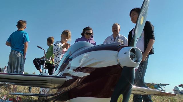 Авиашоу в городе Волгодонск. смотреть онлайн