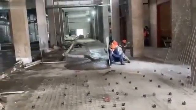 Чистка трубы бетононасоса после заливки резиновым мячом смотреть онлайн