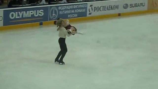 Мэрил Девис/Чарли Вайт. Произвольный танец (отрывок) смотреть онлайн