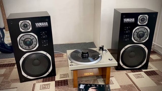 Yamaha NS-1000M + Technics SL-1401 смотреть онлайн