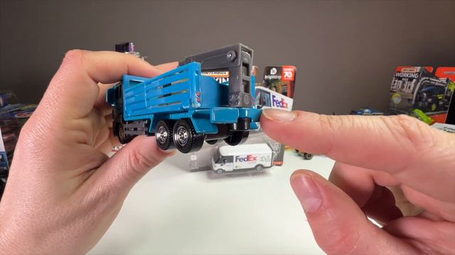 UNBOXING: 2023 Matchbox Working Rigs FedEx GM Brightdrop ZEVO 600, MBX Road Grader, & Man TGS MCAB смотреть онлайн