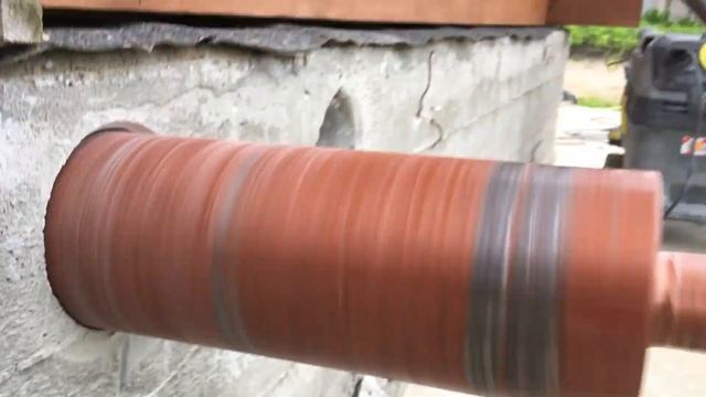 Milwaukee DD 2-160 XE + коронка Diamond Hit 122 мм по бетону с гранитным щебнем смотреть онлайн