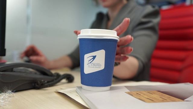 Поздравление с наступающим Новым Годом, от коллектива мебельной компании Стиль! смотреть онлайн
