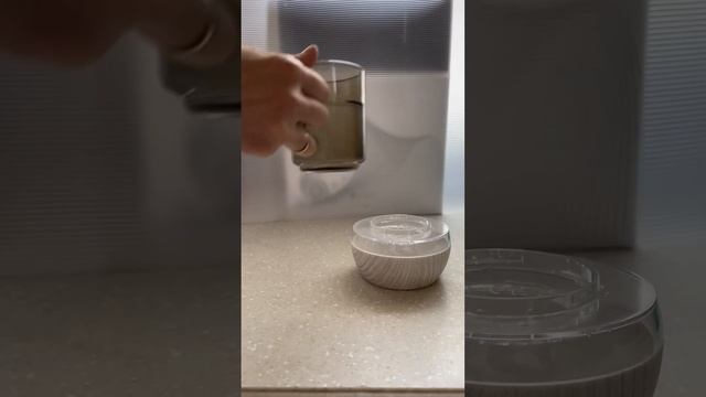 Распаковка ультразвукового увлажнителя воздуха MINI ATOMIZATION HUMIDIFIER смотреть онлайн